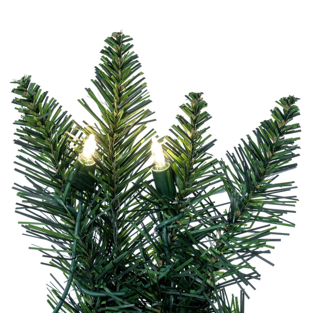 Vickerman Artificial Camdon Fir Wreath