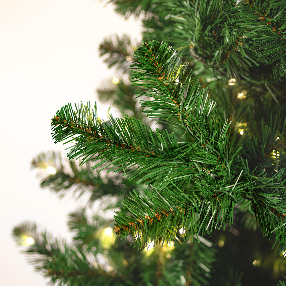 Vickerman Grand Teton Slim Artificial Christmas Tree