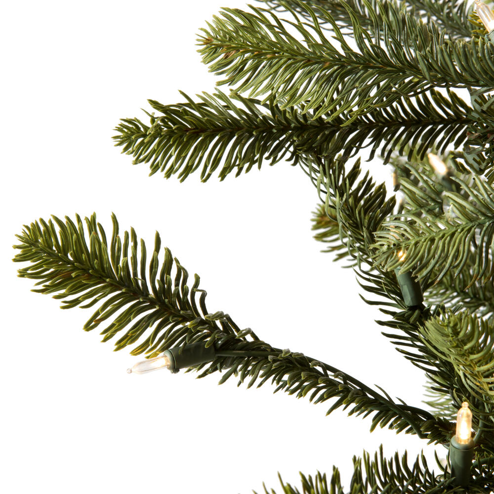 Vickerman Alberta Spruce Artificial Christmas Tree
