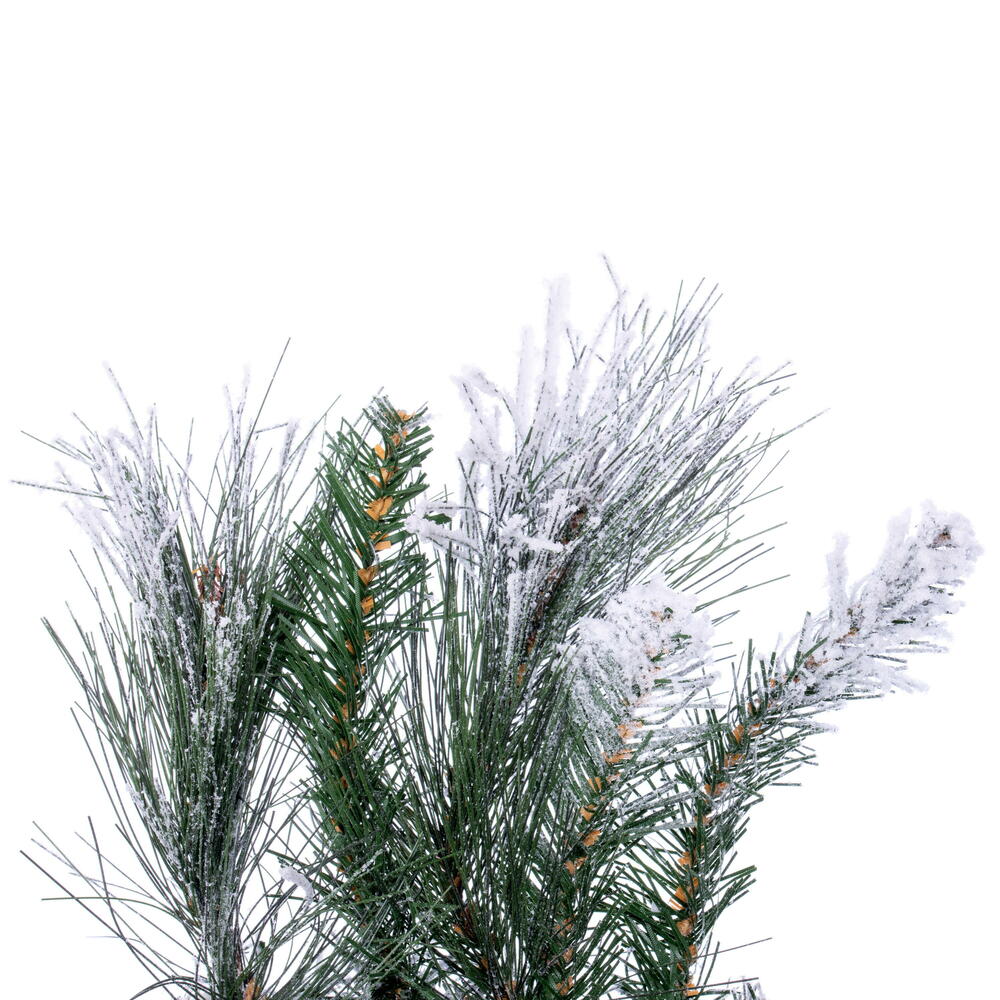 Vickerman Flocked Jackson Pine Artificial Wreath