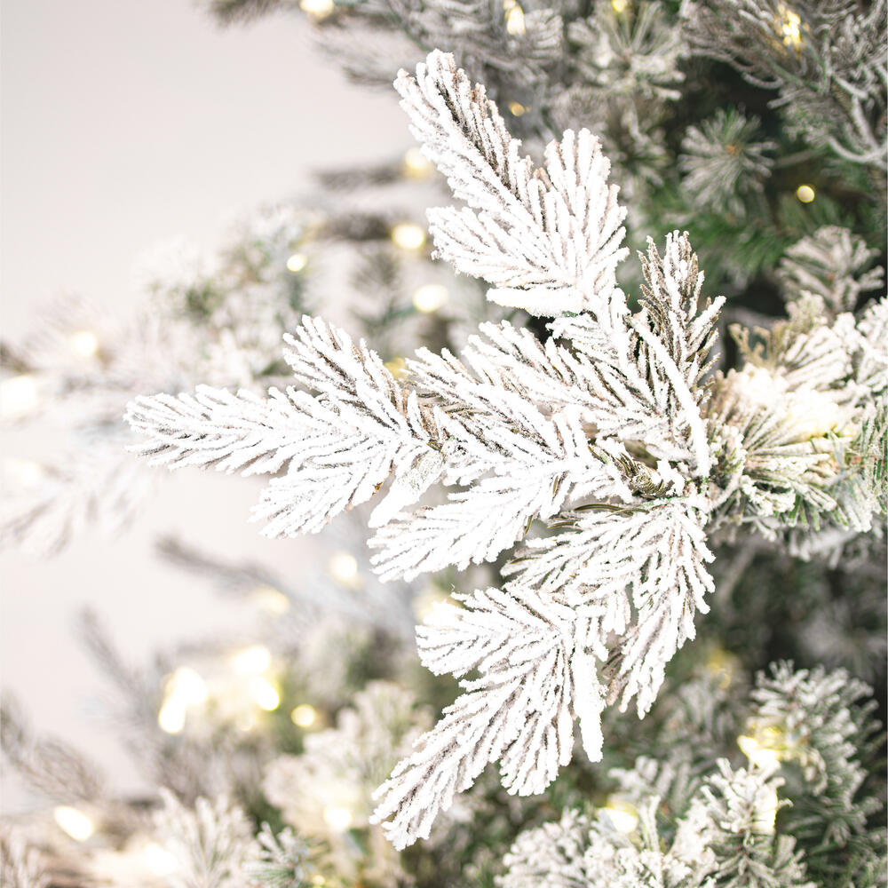 Vickerman Flocked Kiana Pine Full Artificial Christmas Tree