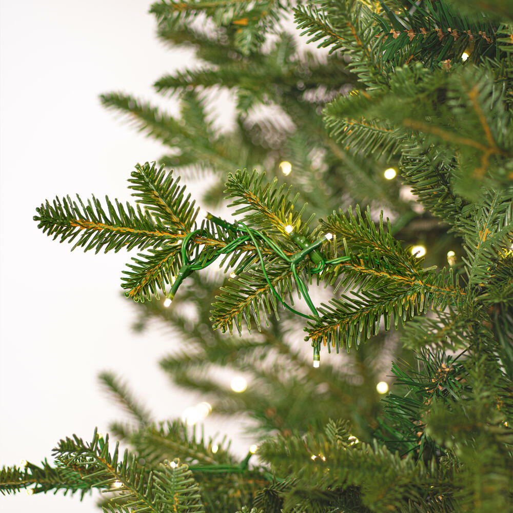Vickerman Georgian Fraser Fir Slim Artificial Christmas Tree