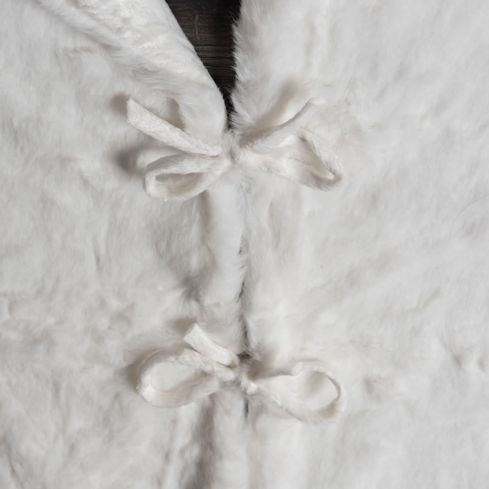 Vickerman Decorative Snow Fox Christmas Tree Skirt
