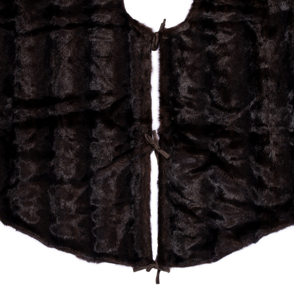 Vickerman Faux Fur Tree Skirts