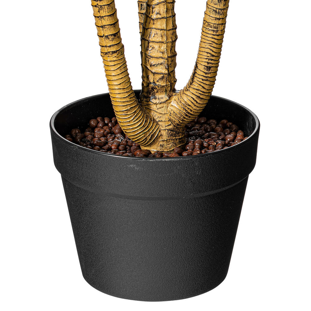 40" Plastic Green Yucca w/Pot