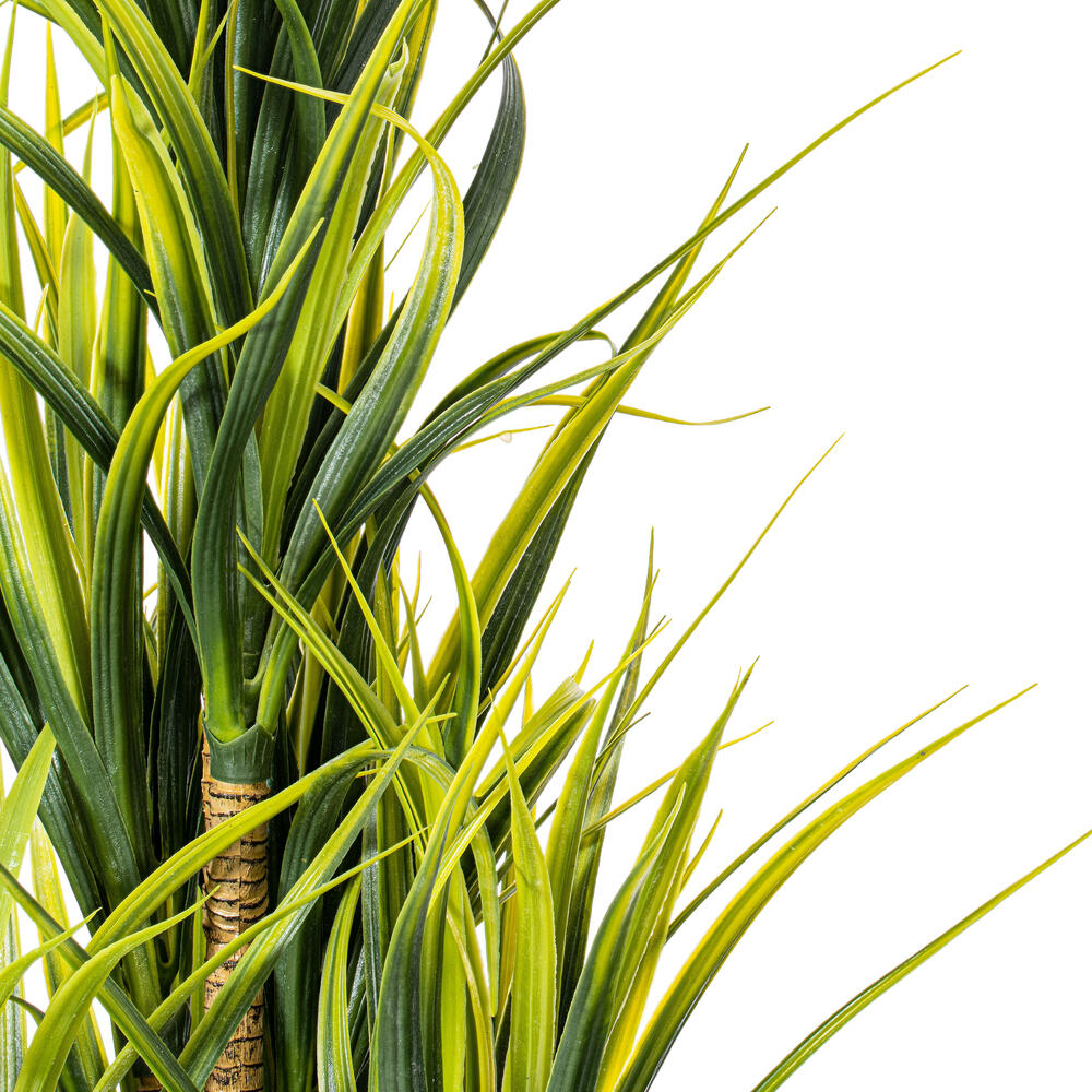 40" Plastic Green Yucca w/Pot