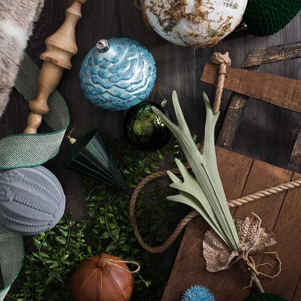 Woodland Retreat detail